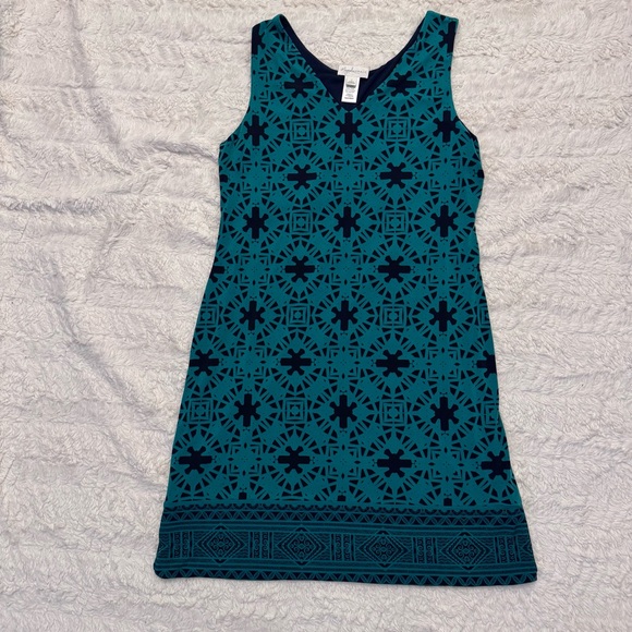 Magnolia Dresses & Skirts - Magnolia Grace Reversible Sleeveless Dress - Geometric Green & Navy - Size Large